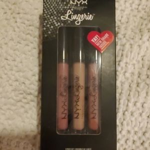 Nyx 3-piece set lipstick never used